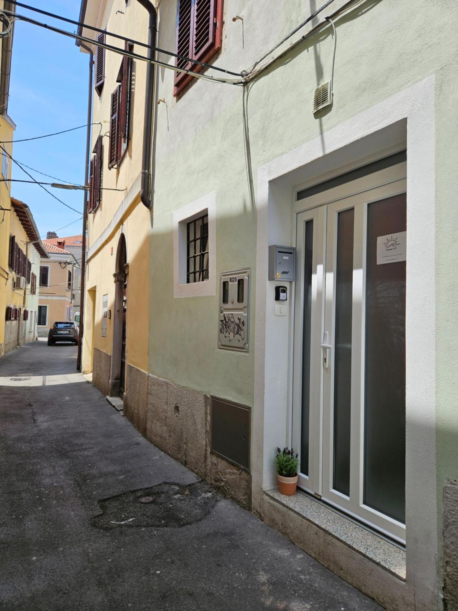 Apartment Gaja, Koper Exterior foto